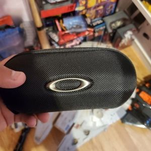 Okaley sunglasses case